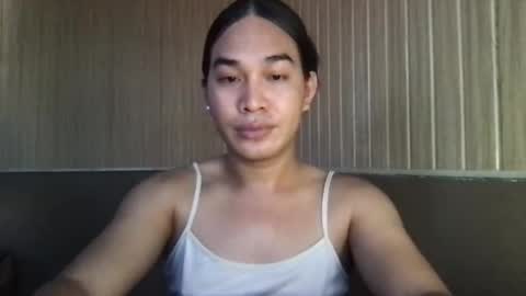 sweetgirl_rhainexxx online show from April 19, 2026, 8:13 am