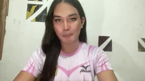 Snapshot of sweetgirl_rhainexxx chatting on May 10, 2026, 12:43 pm sweetgirl_rhainexxx online show from May 10, 2026, 12:43 pm
