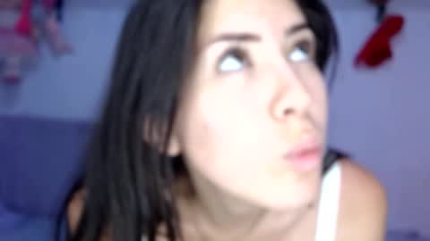 Snapshot of sweetgirsl chatting on March 18, 2026, 7:17 pm sweetgirsl online show from March 18, 2026, 7:17 pm