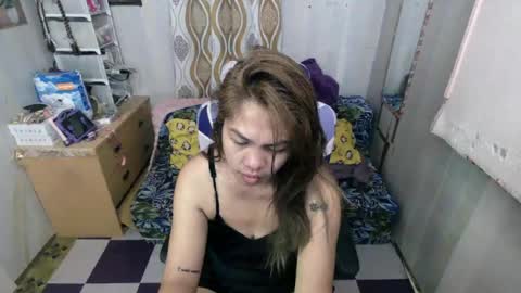 Snapshot of sweetgrace25 chatting on July 19, 2026, 10:13 pm IM YOUR GRACE online show from July 19, 2026, 10:13 pm