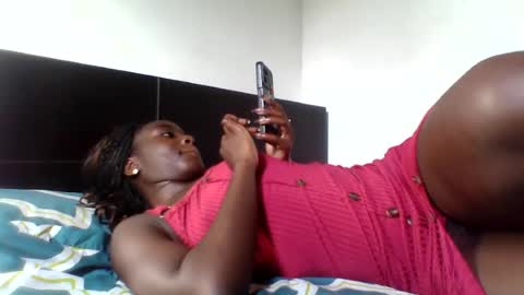 Snapshot of sweetgurl05 chatting on July 7, 2026, 1:48 pm sweetgurl05 online show from July 7, 2026, 1:48 pm