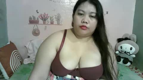 Fuck my boobs69 online show from April 2, 2026, 5:32 pm