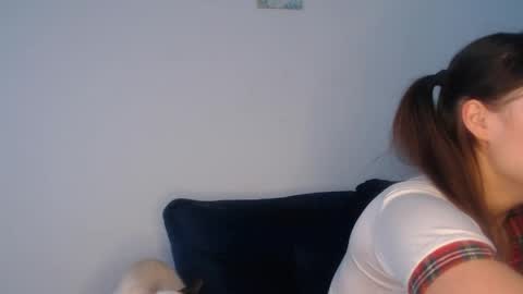 Snapshot of sweethoney22_ chatting on April 30, 2026, 12:11 pm Sabrina y Eliot online show from April 30, 2026, 12:11 pm