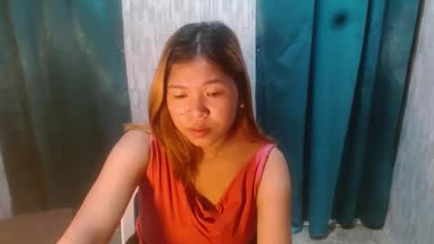 Snapshot of sweethoney_abbey chatting on May 19, 2026, 12:38 am sweethoney_abbey online show from May 19, 2026, 12:38 am