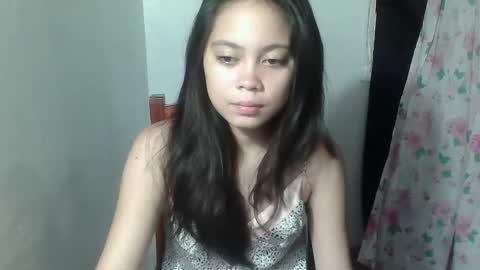 sweetie_jhash online show from May 29, 2026, 6:33 am
