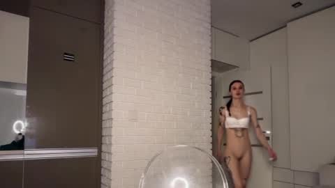 sweetie_kitty888 online show from March 9, 2026, 4:44 pm