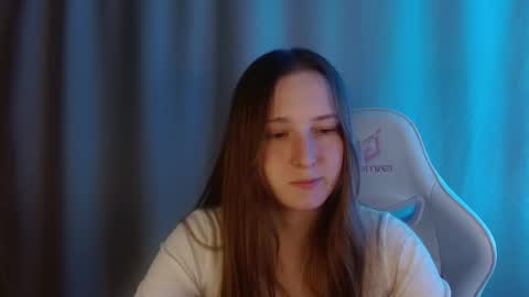 Annie online show from March 14, 2026, 9:53 pm