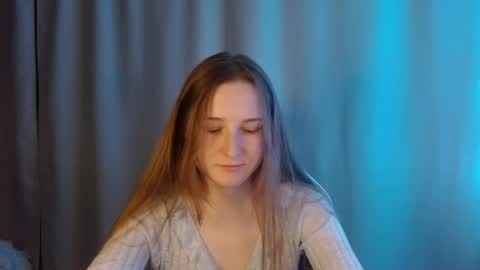 Snapshot of sweetie_lover chatting on June 5, 2026, 10:04 pm Annie online show from June 5, 2026, 10:04 pm