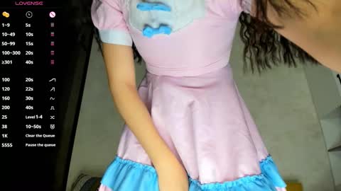 Snapshot of sweetie_peach_ chatting on November 10, 2025, 5:17 am sweetie_peach_ online show from November 10, 2025, 5:17 am