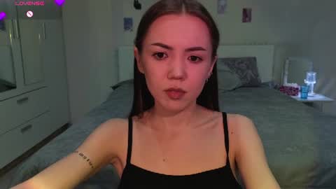 sweetieee_kira online show from July 13, 2026, 11:24 am