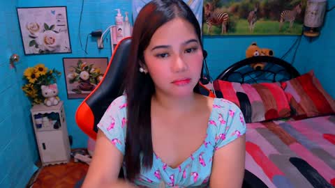 Nicole online show from January 15, 2025, 6:40 pm