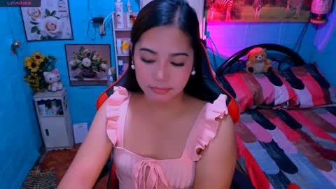 Nicole online show from February 26, 2025, 6:54 pm