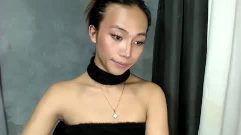 Snapshot of sweetiie_caren chatting on February 19, 2025, 3:39 am CAREN online show from February 19, 2025, 3:39 am