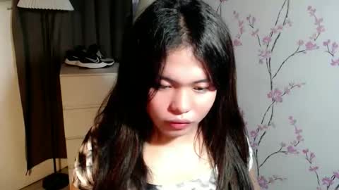 Snapshot of sweetjanna4u chatting on December 18, 2025, 12:38 am JANNA online show from December 18, 2025, 12:38 am