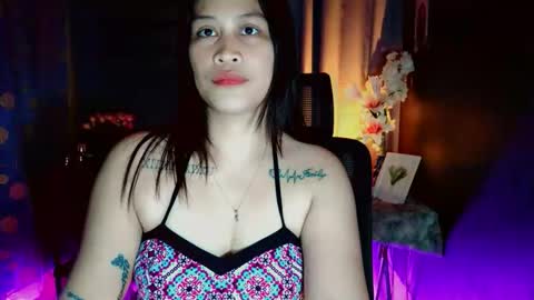 Snapshot of sweetjynn1995 chatting on March 7, 2026, 10:56 am Sweet Jynn95 online show from March 7, 2026, 10:56 am