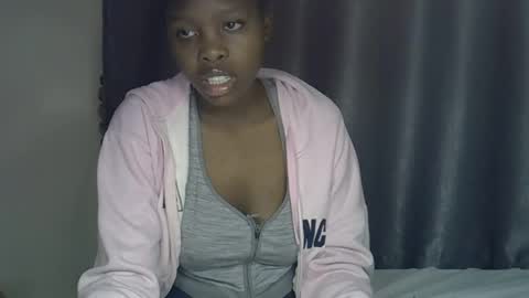 sweetkirrie online show from July 23, 2026, 5:05 am