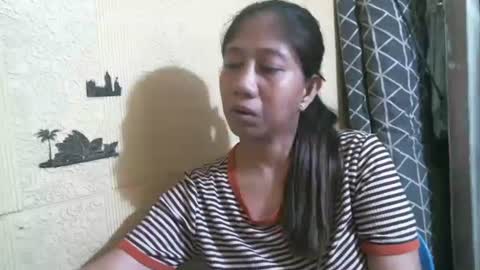 Snapshot of sweetkriss4u chatting on December 10, 2024, 7:54 pm Chris online show from December 10, 2024, 7:54 pm