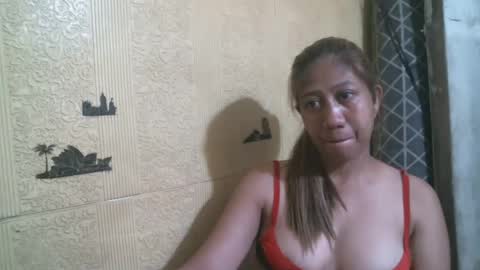 Snapshot of sweetkriss4u chatting on February 2, 2025, 5:59 pm Chris online show from February 2, 2025, 5:59 pm