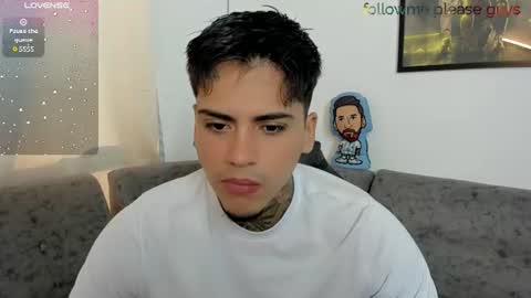 Snapshot of sweetlatinoboy chatting on June 20, 2026, 12:19 pm SWEETLATINBOY online show from June 20, 2026, 12:19 pm