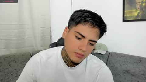 Snapshot of sweetlatinoboy chatting on August 3, 2026, 9:48 am SWEETLATINBOY online show from August 3, 2026, 9:48 am