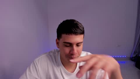 Lian online show from January 27, 2025, 9:34 am