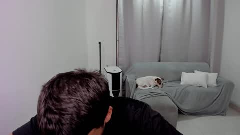 Lian online show from February 25, 2025, 5:19 am