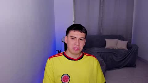 Lian online show from March 6, 2025, 7:25 am