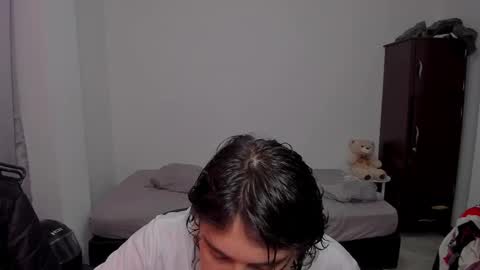 Snapshot of sweetlian_04 chatting on February 9, 2026, 10:14 pm Lian online show from February 9, 2026, 10:14 pm