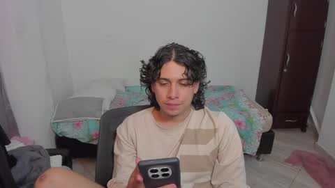 Lian online show from May 17, 2026, 10:17 pm