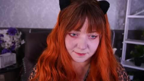 SweetLillu online show from November 14, 2025, 9:02 pm