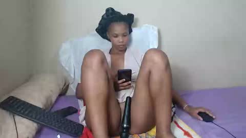 Snapshot of sweetlipss_ chatting on November 14, 2025, 9:02 pm sweetlipss_ online show from November 14, 2025, 9:02 pm