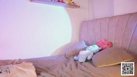 Venus online show from March 10, 2026, 10:15 pm