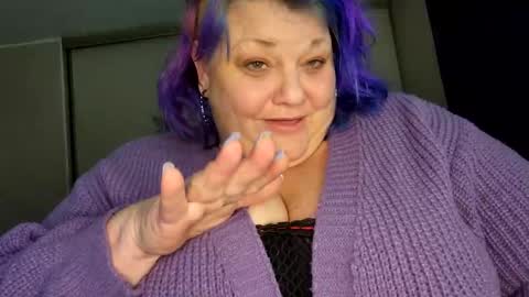 sweetlolajean online show from January 5, 2025, 11:37 am