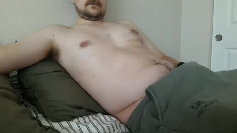 Snapshot of sweetlou22 chatting on July 3, 2026, 12:06 am sweetlou22 online show from July 3, 2026, 12:06 am