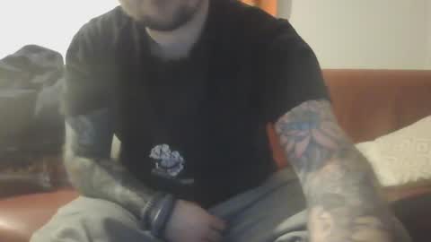 sweetlove090 online show from February 12, 2025, 9:22 pm