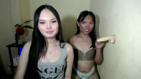 sweetlove_helaxxx online show from June 28, 2026, 3:07 pm