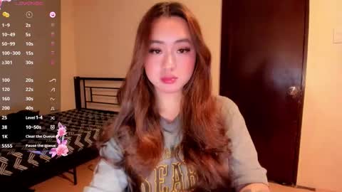 Zoe online show from May 15, 2026, 5:09 pm