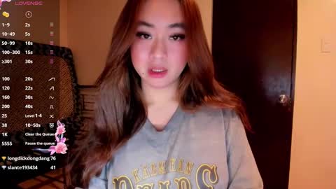 Zoe online show from June 5, 2026, 6:52 am