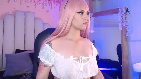 Sweetlu online show from November 14, 2025, 7:34 pm