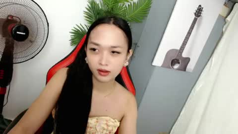 lilcherry online show from July 28, 2026, 2:57 pm