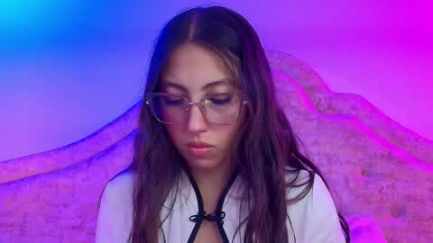 Snapshot of sweetlyundone chatting on April 18, 2026, 7:58 pm sweetlyundone online show from April 18, 2026, 7:58 pm