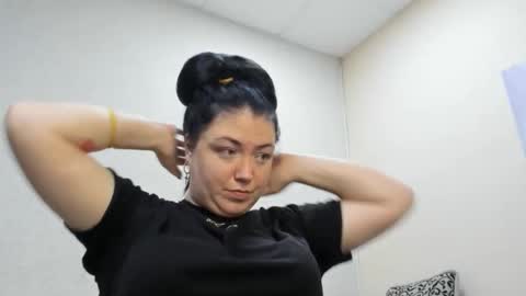 sweetmarylove online show from October 19, 2025, 9:21 am