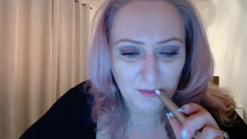 sweetmaya online show from February 17, 2025, 1:32 pm