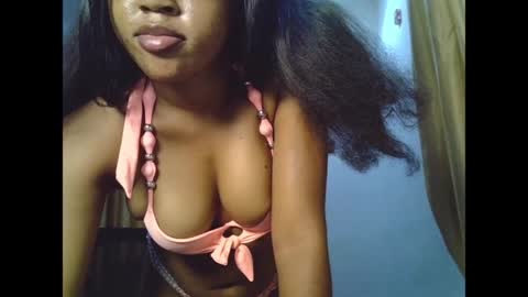 sweetmila9 online show from March 31, 2026, 6:03 am