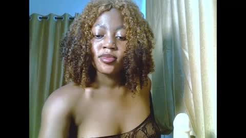 sweetmila9 online show from April 8, 2026, 5:07 am