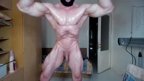 Lorenzo online show from June 14, 2026, 4:47 am