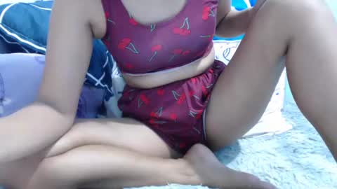 Snapshot of sweetness002 chatting on February 15, 2025, 4:23 pm NESS online show from February 15, 2025, 4:23 pm