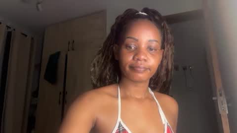 sweetnia754136 online show from July 20, 2026, 10:45 pm