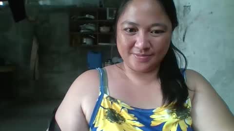 sweetnike online show from October 13, 2025, 12:21 am