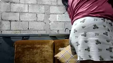 sweetnike online show from April 6, 2026, 4:32 am